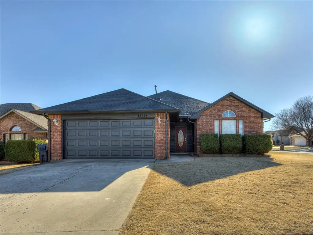 12528 SW 13th Street, Yukon, OK 73099 - Image #1