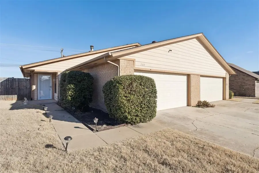 7515 NW 107th Street, Oklahoma City, OK 73162 - Image #2