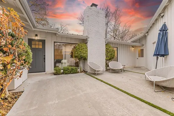 1209 NW 63rd Street, Nichols Hills, OK 73116