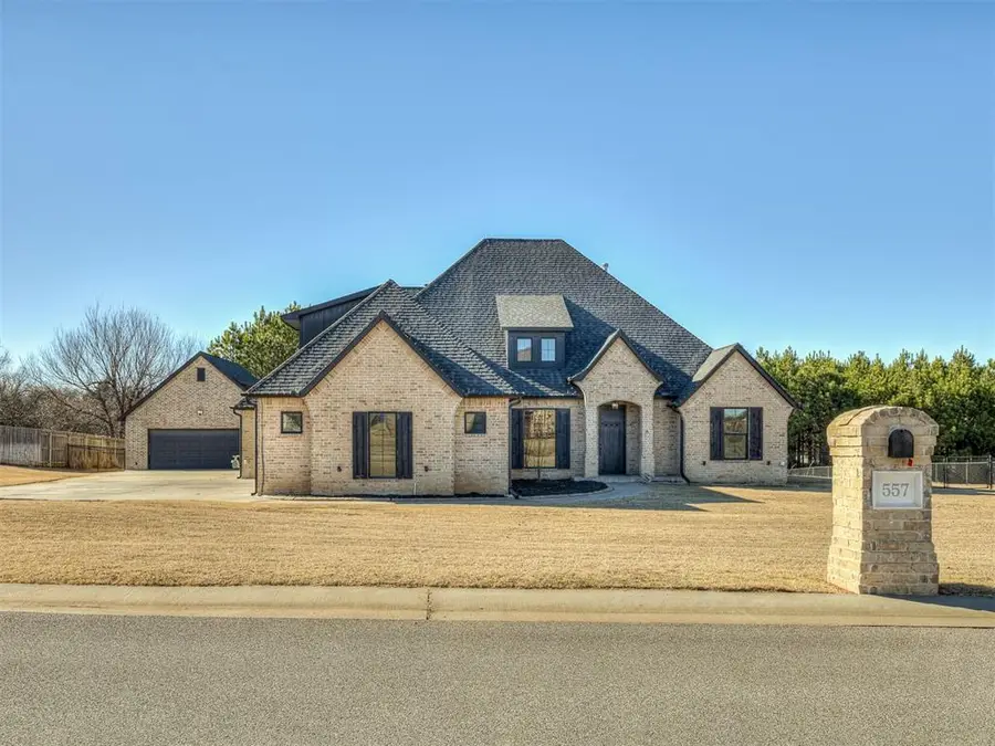 557 Fox Drive, Choctaw, OK 73020 - Image #2