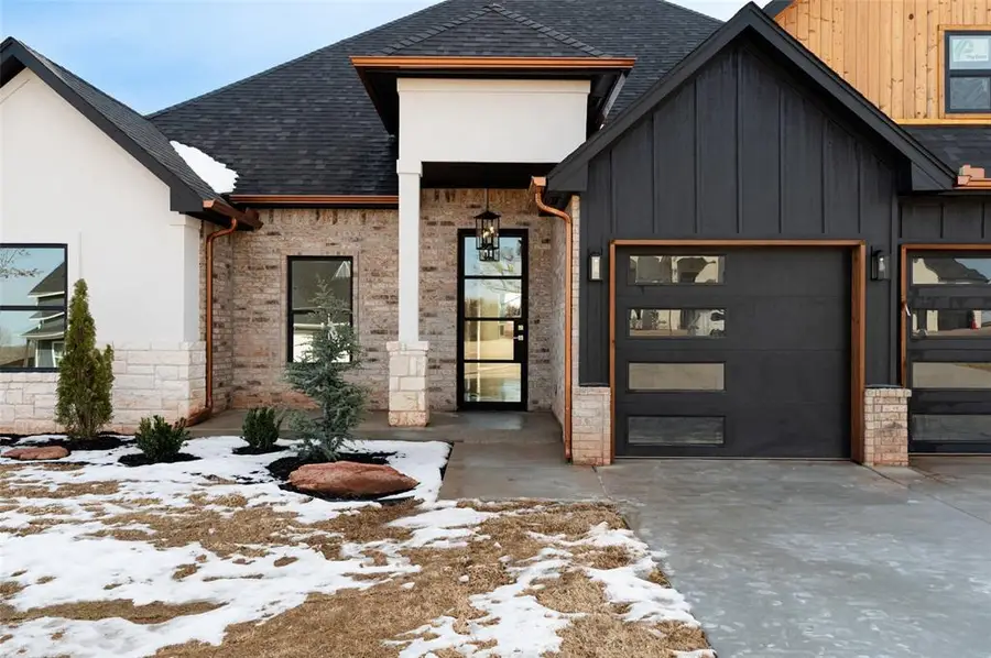 3073 Road Runner Court, Guthrie, OK 73044 - #2