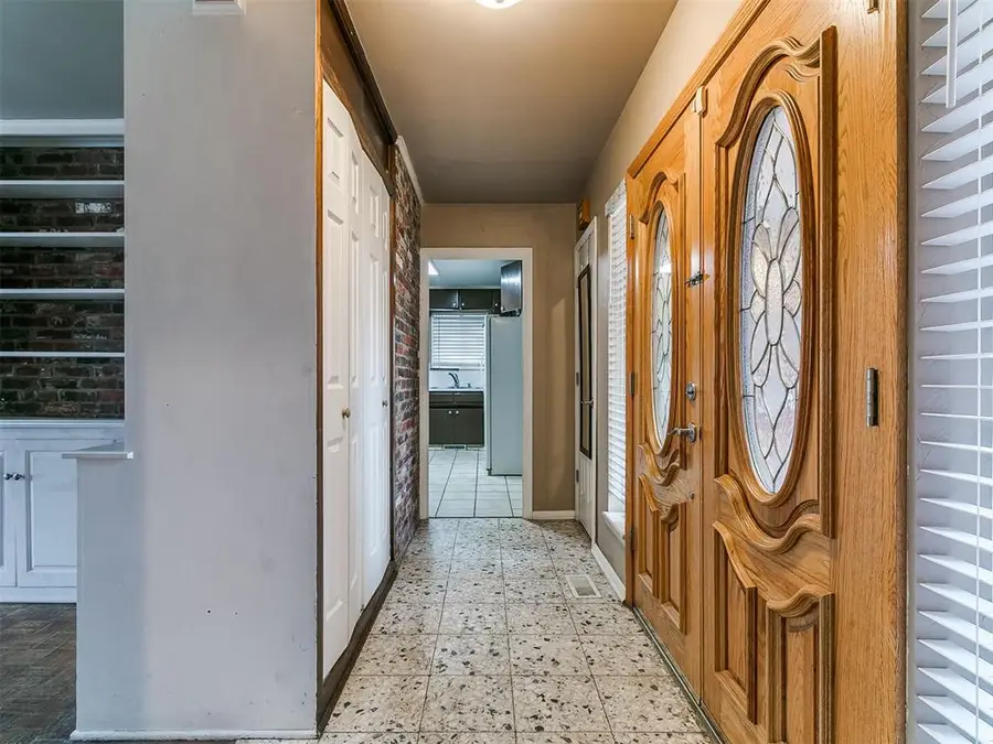 6005 Kingston Street, Oklahoma City, OK 73122 - Image #3