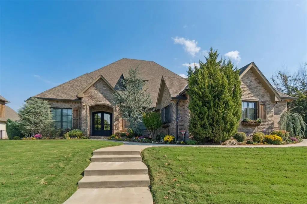 2908 Fountain Creek Drive, Edmond, OK 73034 - Image #1