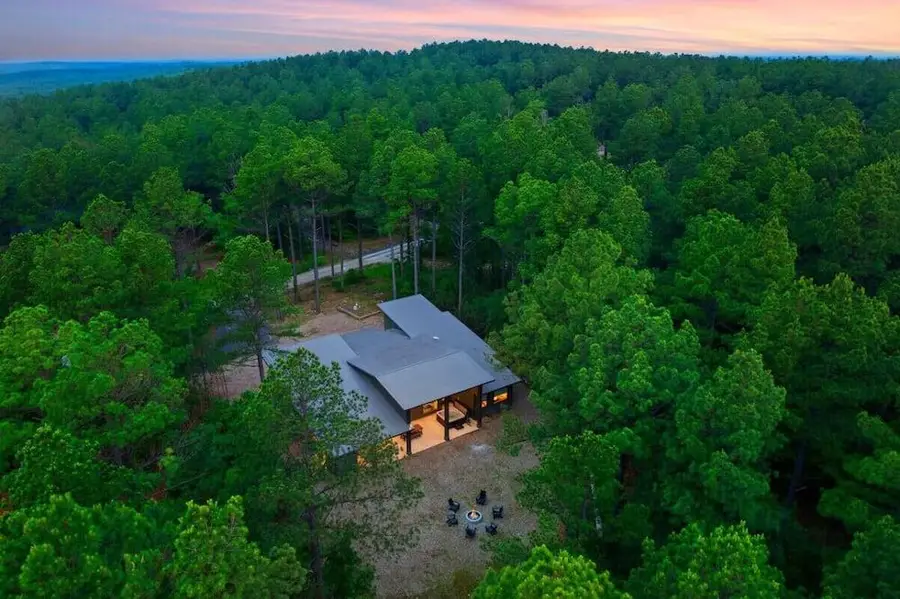 132 Xtreme Lane, Hochatown, OK 74728 - Image #2