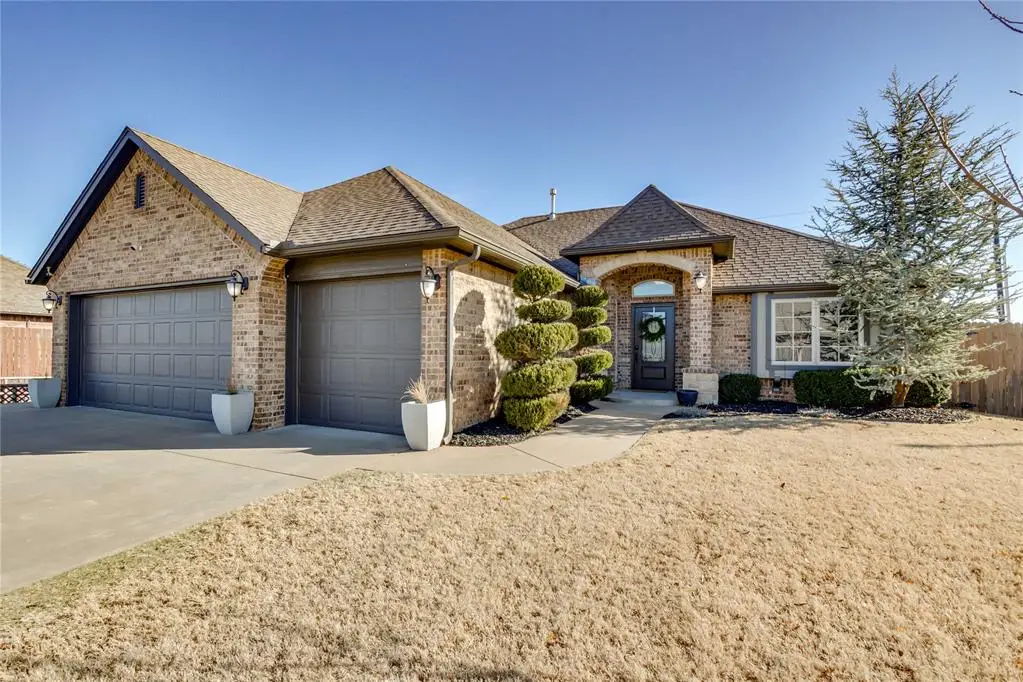 3808 St Augustine Street, Mustang, OK 73064 - Image #1