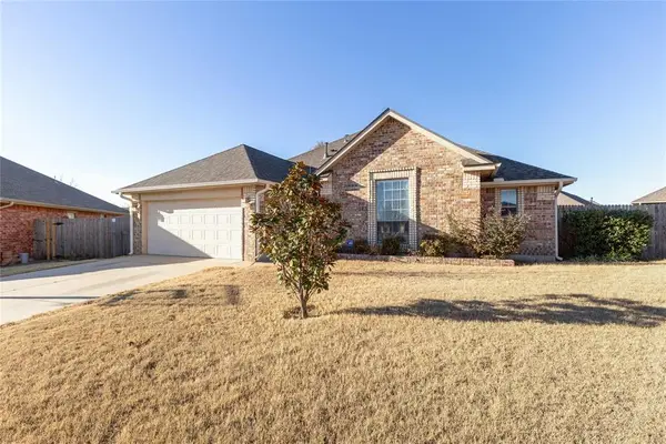 920 SW 38th Street, Moore, OK 73160