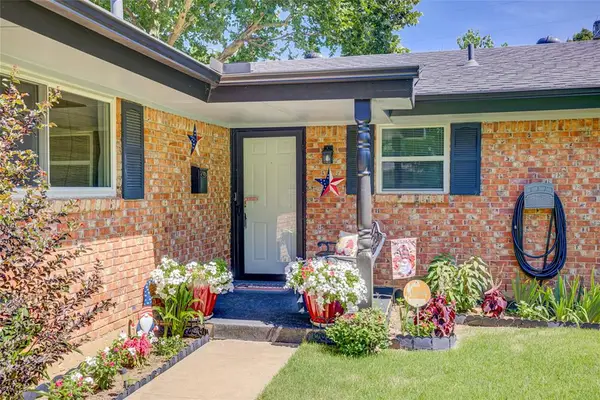 1713 Canterbury Street, Norman, OK 73069