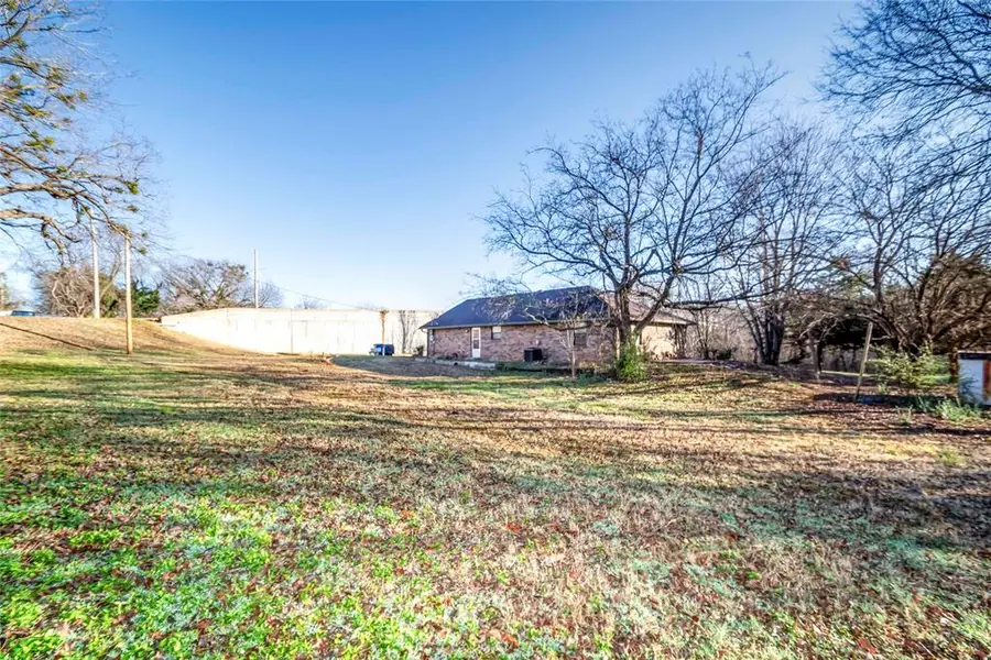 223 E 9th Street, Chandler, OK 74834 - Image #2