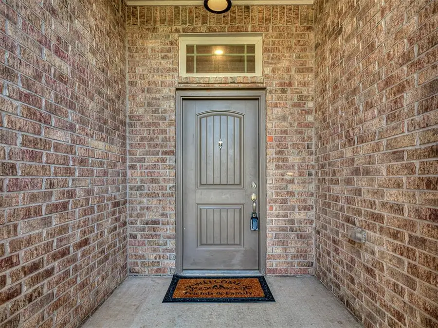 7712 Windstone Drive, Oklahoma City, OK 73132 - Image #3