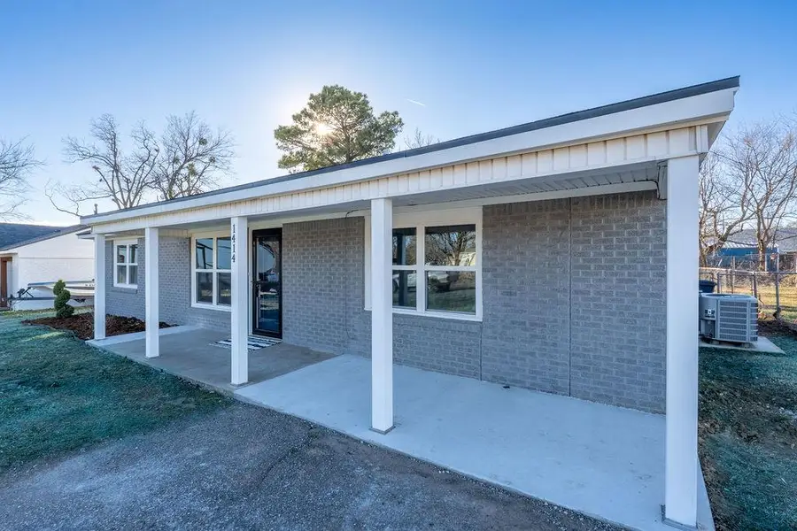 1414 N Philadelphia Avenue, Shawnee, OK 74801 - Image #2