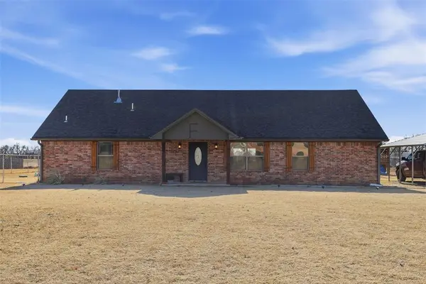 43059 Hazel Dell Road, Meeker, OK 74855
