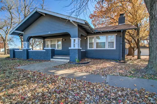 401 E Van Buren Street, Crescent, OK 73028