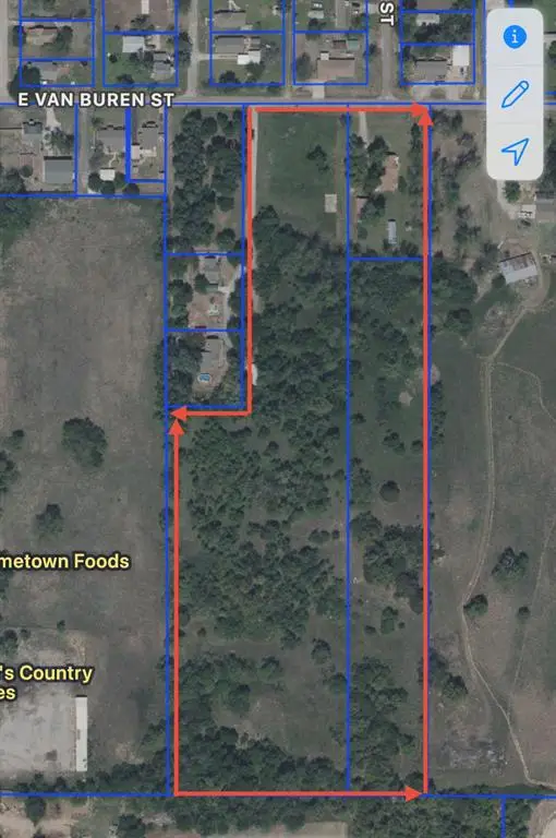 401 E Van Buren Street, Crescent, OK 73028 - #3