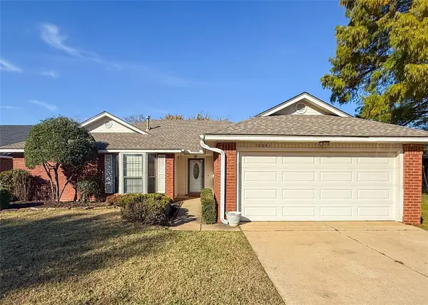 10041 Aberdeen Lane, Yukon, OK 73099