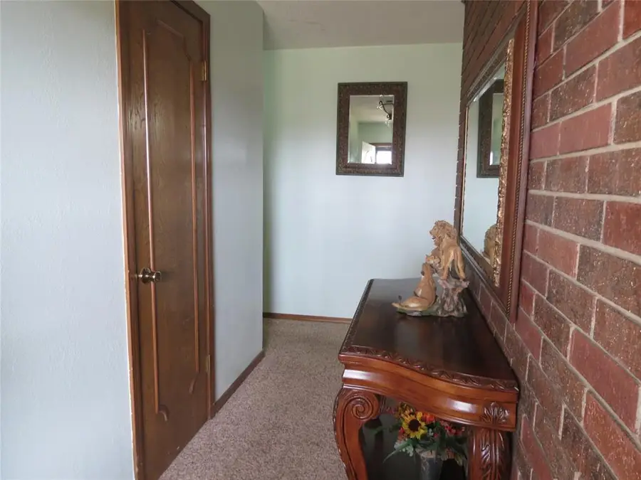 2104 Grisso Drive, Seminole, OK 74868 - Image #2