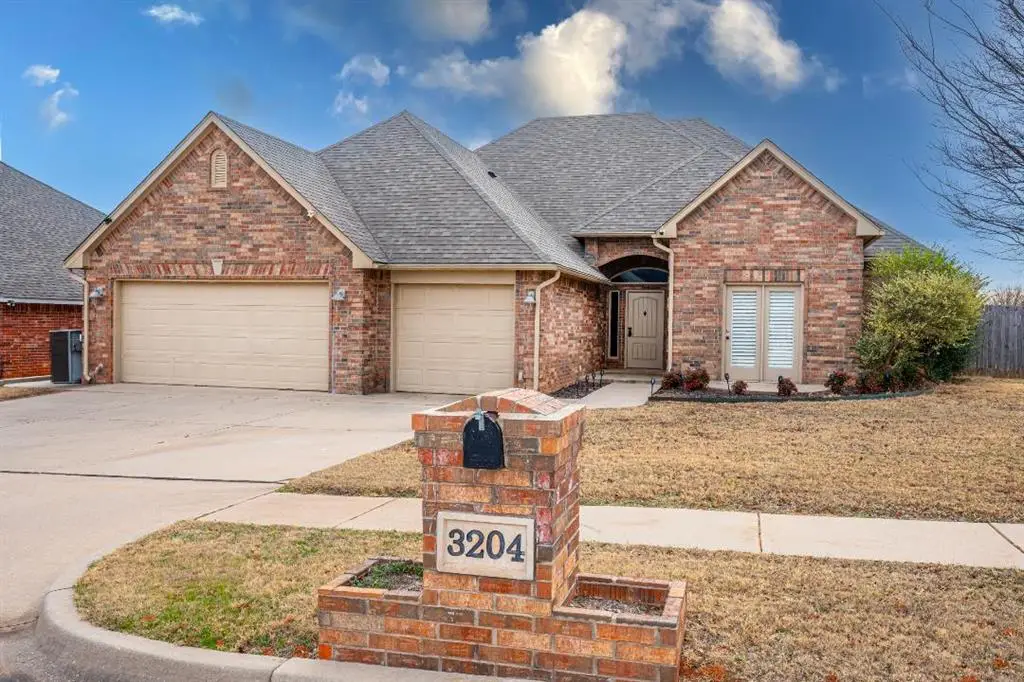 3204 Valley Brook, Norman, OK 73071 - #1