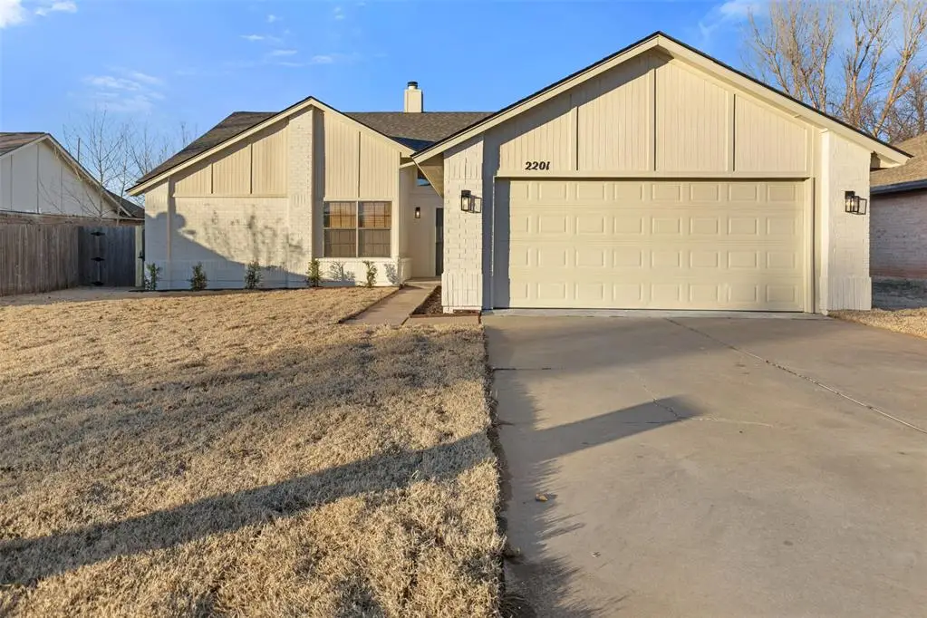 2201 Gebron Drive, Edmond, OK 73003 - Image #1
