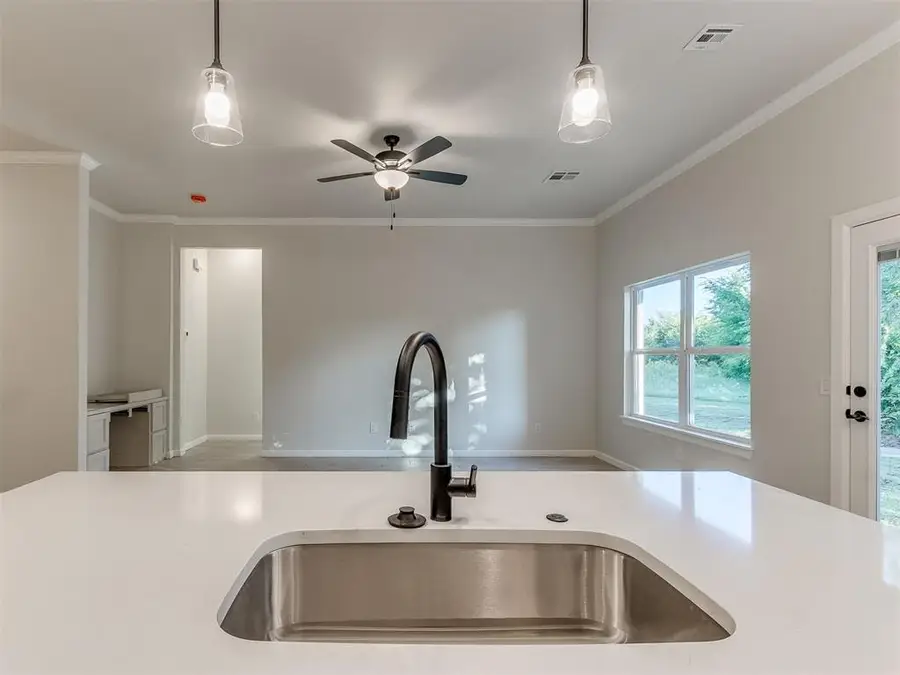 1500 Stirrup Way, Yukon, OK 73099 - #2