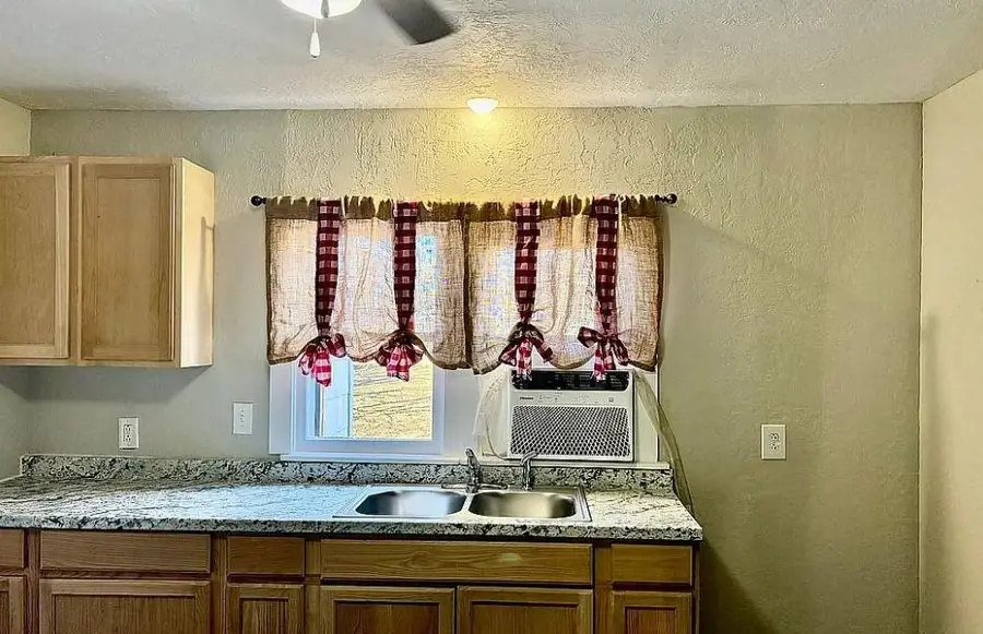 111 W Nabor Street, Marlow, OK 73055 - Image #3