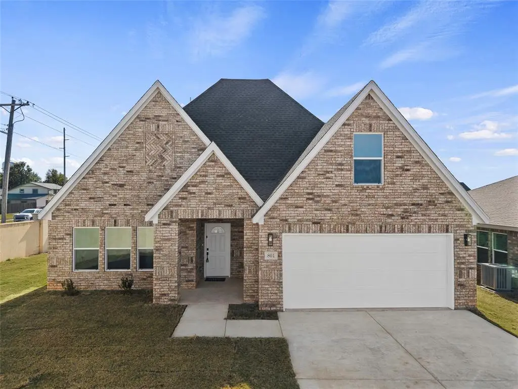 801 Chateau Court, Kingfisher, OK 73750 - Image #1
