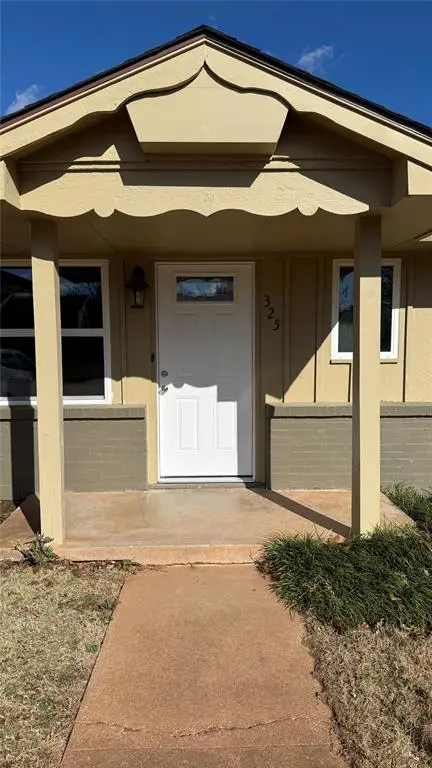325 Elmwood Drive, Edmond, OK 73013 - Image #1