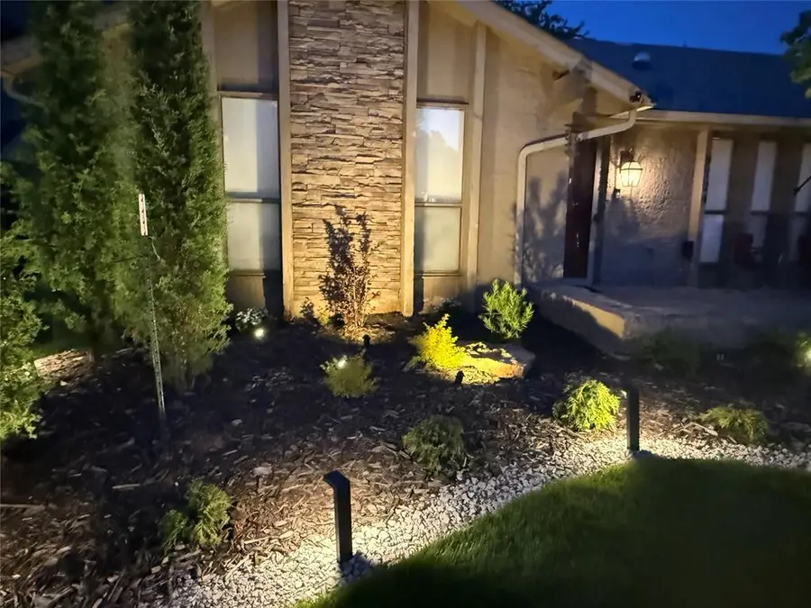 9724 Briarcreek Drive, Oklahoma City, OK 73162 - Image #3