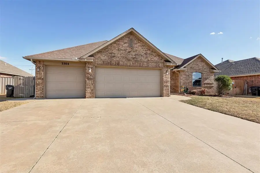 3304 Paul Drive, Moore, OK 73160 - Image #3