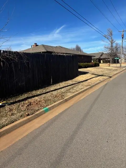 6500 Fawn Canyon Drive, Oklahoma City, OK 73162 - Image #3