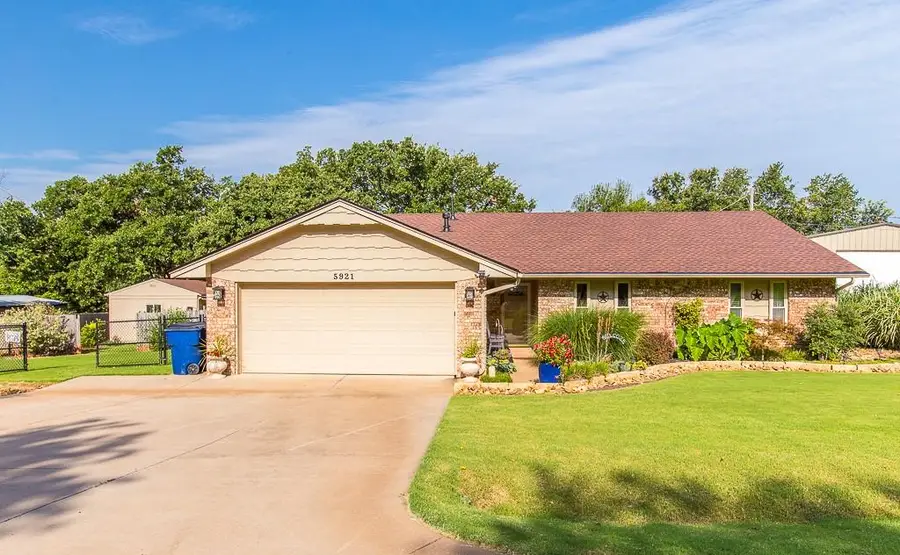 5921 SW Morgan Drive, Guthrie, OK 73044 - Image #2
