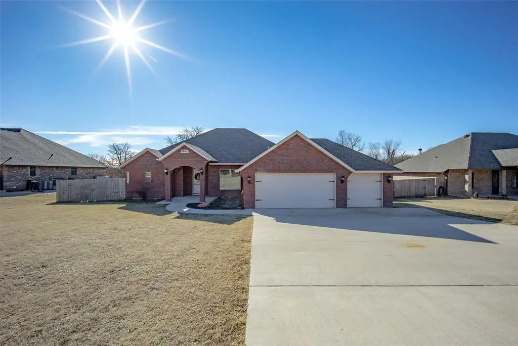 12596 Bridlewood Lane, Blanchard, OK 73010 - Image #1
