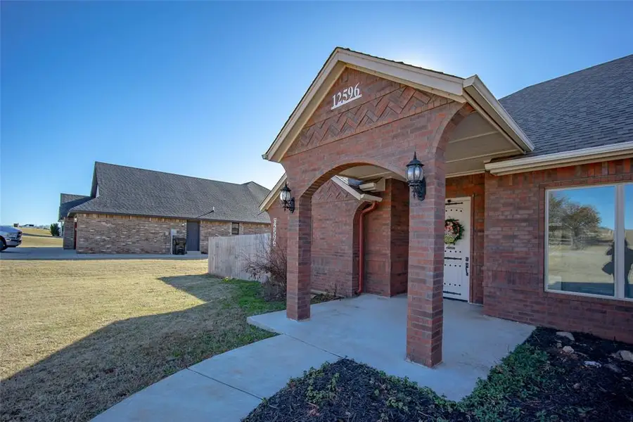 12596 Bridlewood Lane, Blanchard, OK 73010 - Image #3