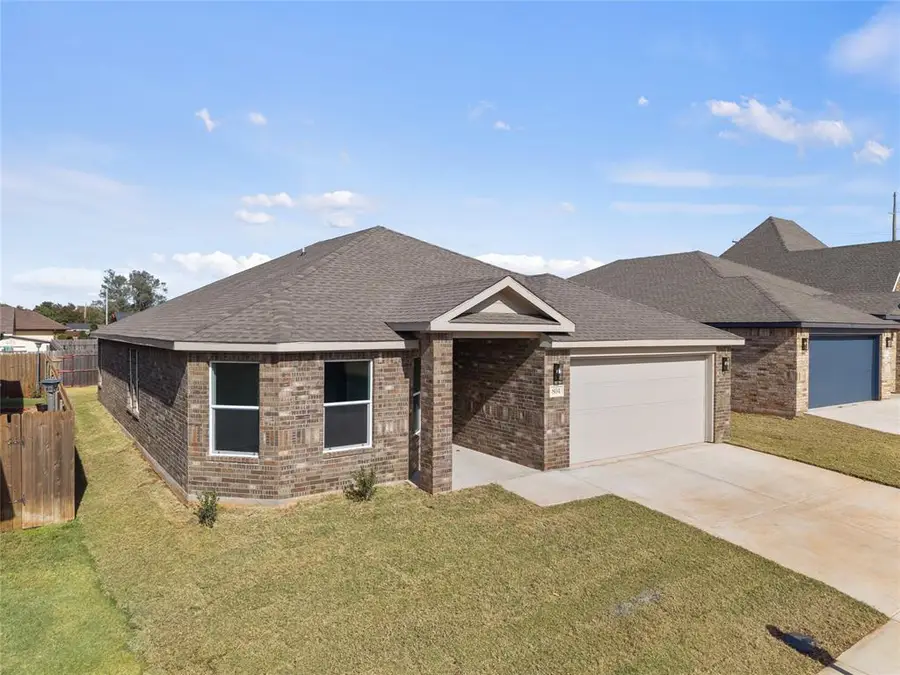 805 Venice Court, Kingfisher, OK 73750 - Image #2