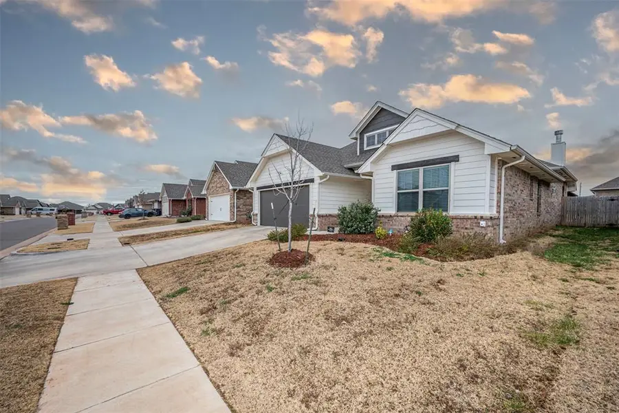 9124 NW 124th Street, Yukon, OK 73099 - Image #3