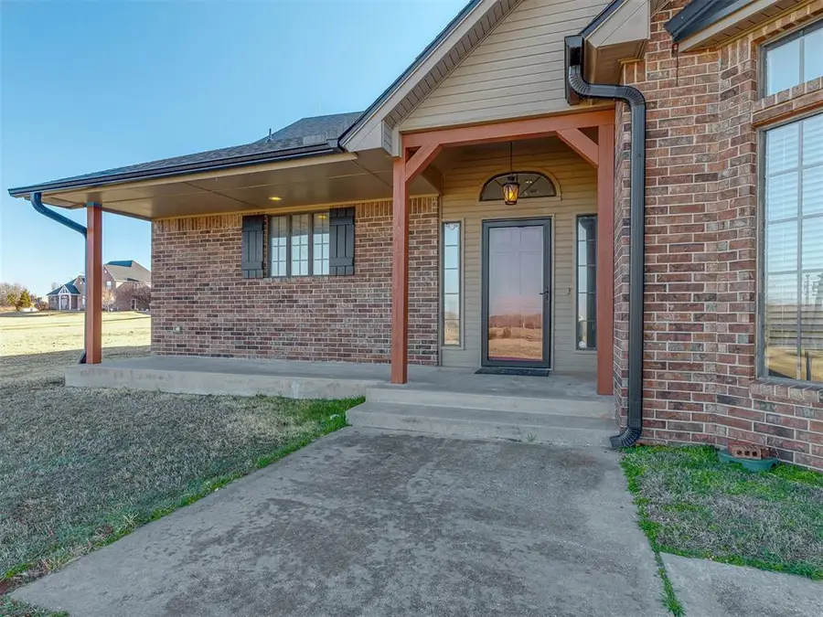 24590 N May Avenue, Edmond, OK 73025 - Image #2