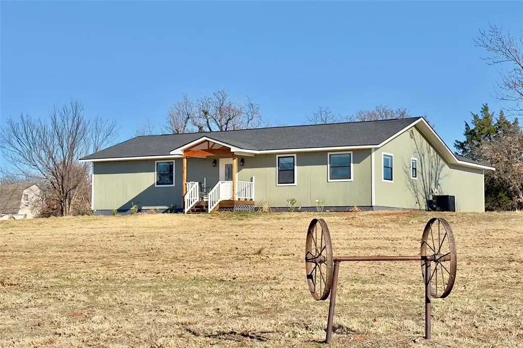 9710 Hillcrest Drive, Edmond, OK 73025 - Image #1