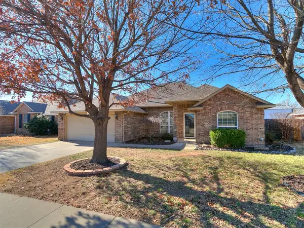 1905 Breakers West Boulevard, Yukon, OK 73128