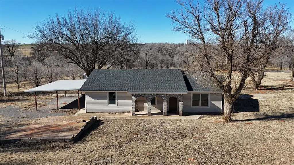 523 S 1st Street, Lookeba, OK 73053 - Image #1