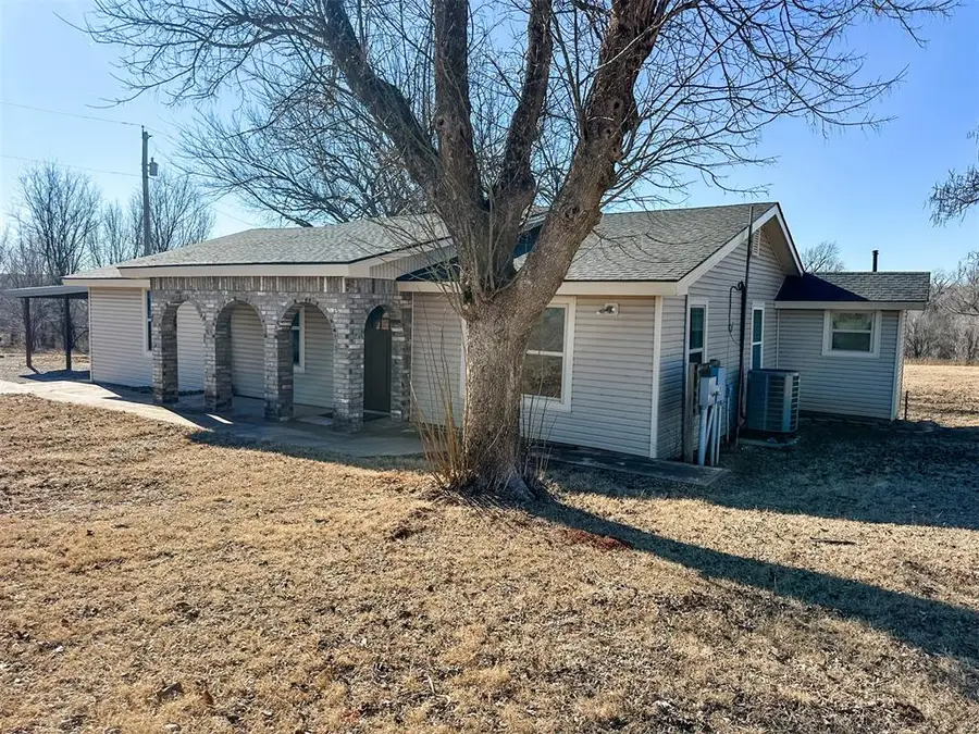 523 S 1st Street, Lookeba, OK 73053 - Image #3