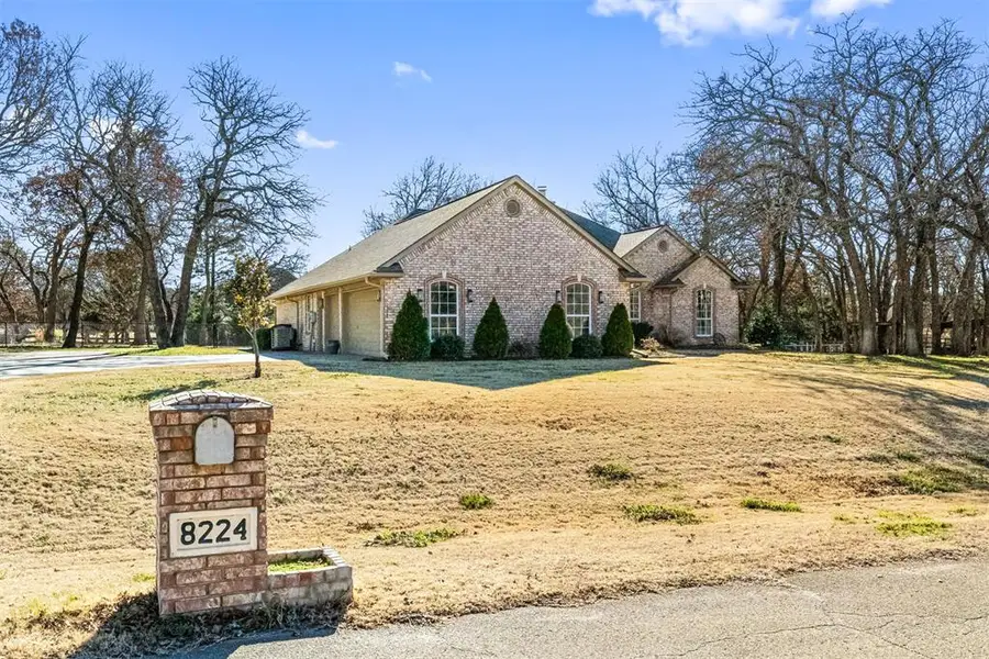 8224 NE 140th Street, Edmond, OK 73013 - Image #2