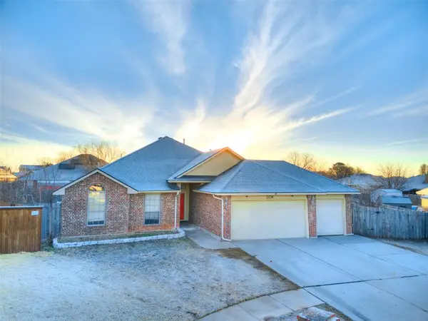 2724 SE 92nd Circle, Moore, OK 73160