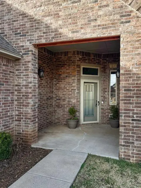 13621 Brampton Way, Yukon, OK 73099 - Image #3