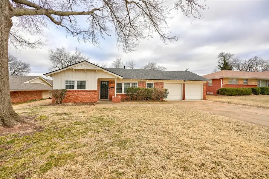 208 Country Club Terrace, Midwest City, OK 73110 - Image #2