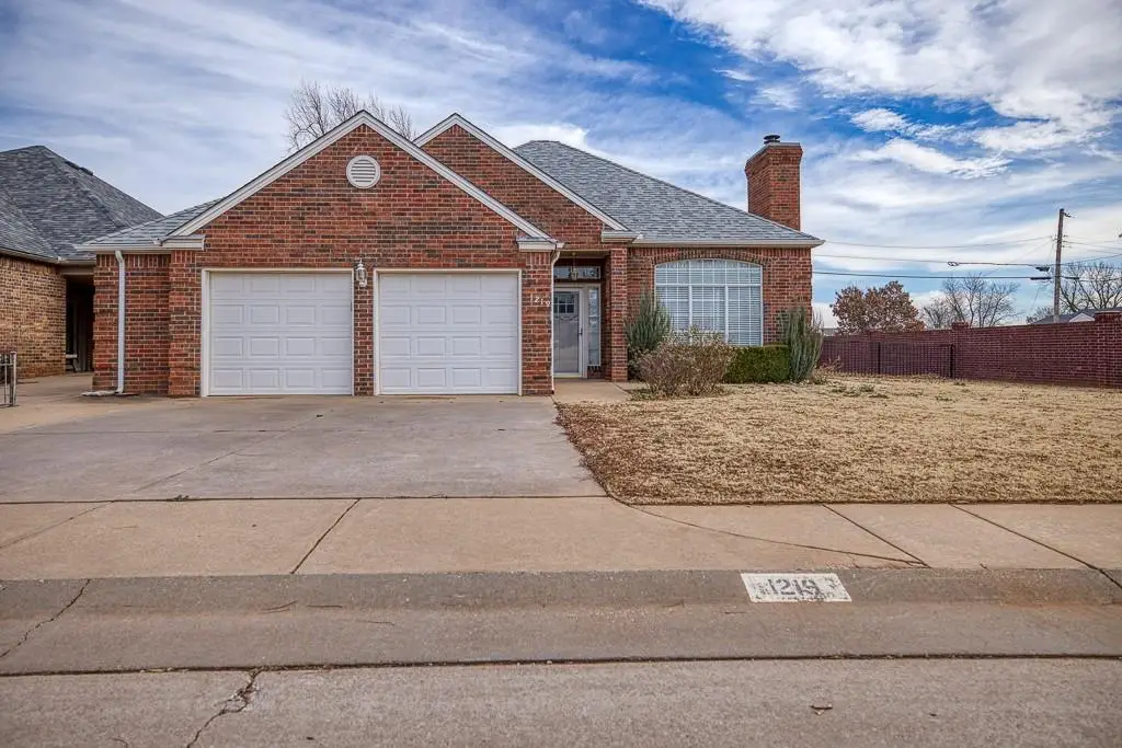 1219 Regency Court, Kingfisher, OK 73750 - Image #1