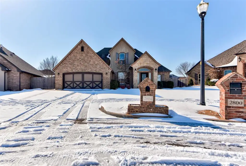 2804 SE 8th Street, Moore, OK 73160 - Image #1