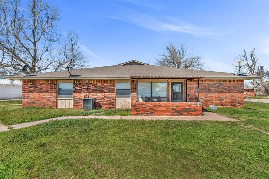 210 NW North Street, Minco, OK 73059 - Image #2