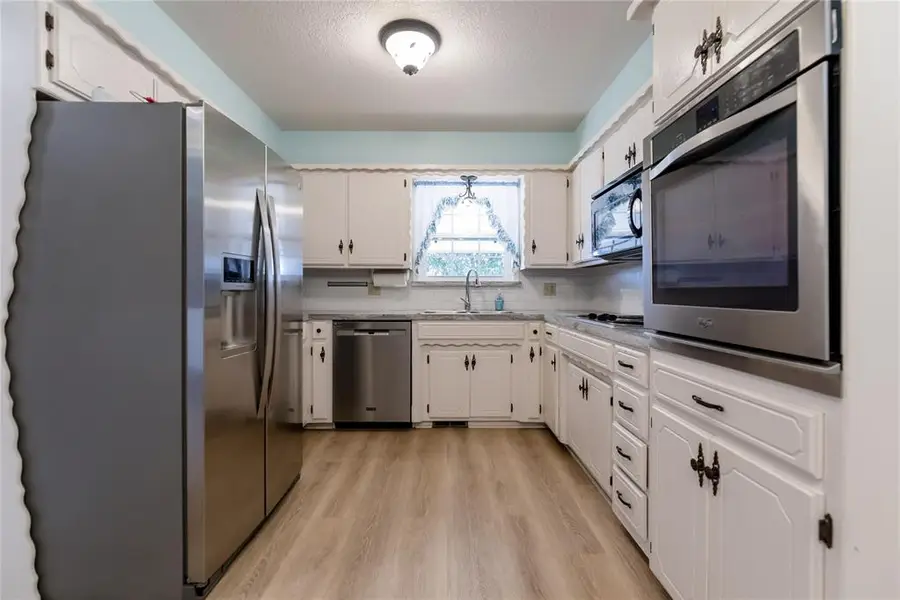 119 Mockingbird Lane, Elk City, OK 73644 - Image #3