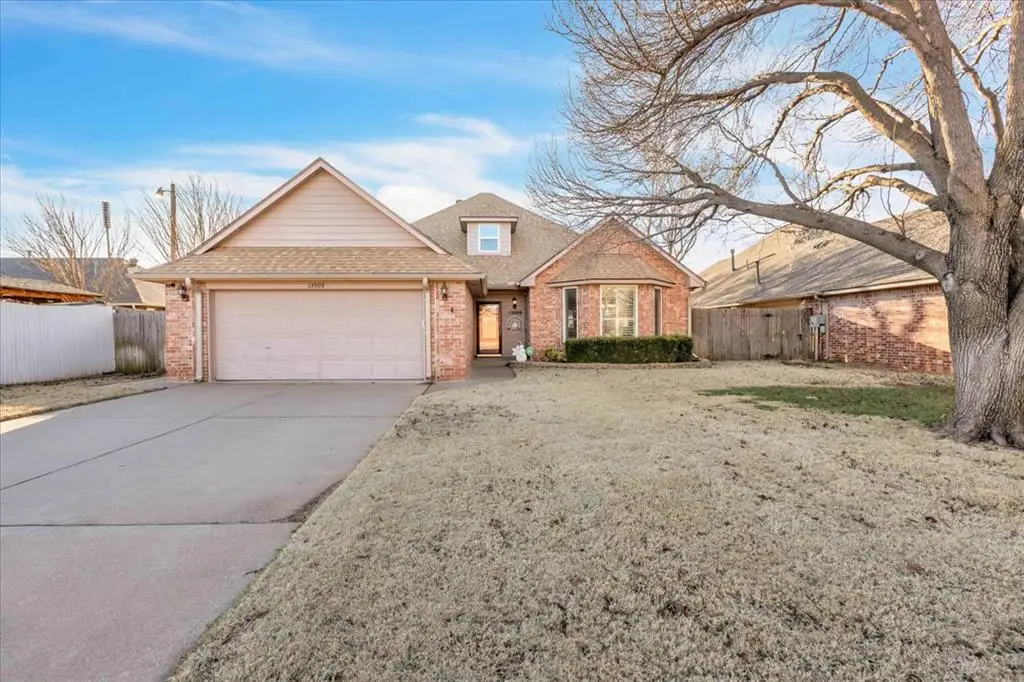 13909 Arapaho Road, Edmond, OK 73013 - Image #1