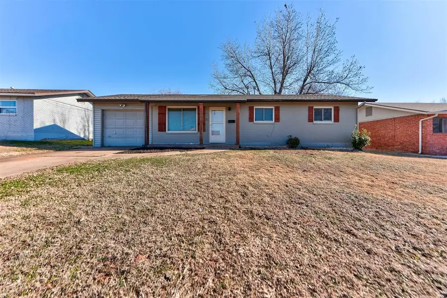 2508 Yorkshire Avenue, Moore, OK 73160 - Image #3