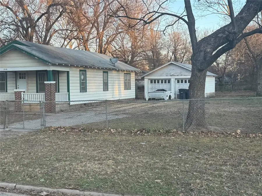 1016 E 10th Street, Shawnee, OK 74801 - Image #3