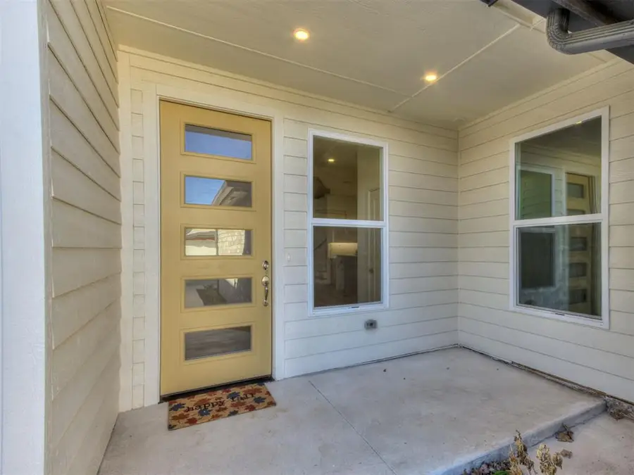 533 Wimbledon Road, Edmond, OK 73003 - Image #2